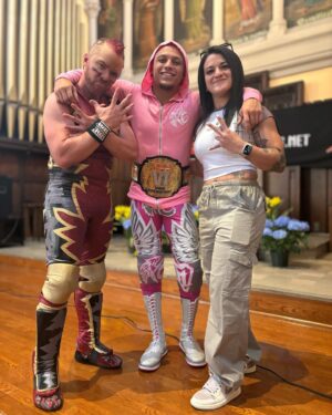 Priscilla Zuniga Instagram - Philly was dope! Loved reconnecting with people I haven’t seen in months or even years! WrestleCon is always a special time, see yall next year! 

#Walemania #Philly