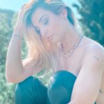 Priscilla Betti Instagram - Aller prendre l’air 🥥✨ Photos by @insta_minutepapillon