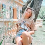 Priscilla Betti Instagram - Un air de Provence 🌿 Photo by @insta_minutepapillon ❤️