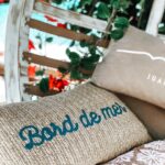 Priscilla Betti Instagram - Soirée d’été… ✨🩵 C’est bien ce qui va le plus nous manquer non ?