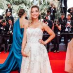 Priscilla Betti Instagram - C A N N E S 2022 • 👗 Robe : @christopheguillarme Bijoux : @manipura_joaillerie Coiffure : @erosgiuliani Make-up : @ev_art06 Photo : @gettyimages #cannes #cannes2022 #cannesfilmfestival #redcarpet