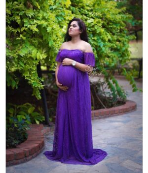 Priya Manjunathan Instagram - Soo elated to get my pregnancy shoot done by @firstblinkphotography 🥰🥰 wonderfully captured 😊😘 @ajuvenkat 👍👍