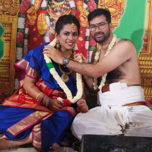 Priya Manjunathan Instagram - Can't wait to start a new life 😍😍😍 wit all d blessings 🙏🙏