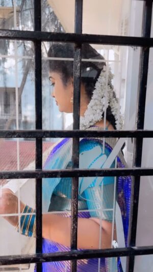 Priya Joe Instagram - ✨♥️சொல்லவா சொல்லவா ஒரு காதல் கதை
சொந்தம் நீ அல்லவா உயிர் வாழும் வரை♥️✨
.
.
🌿😍😘💛👸🏻♥️🤴🏻💛😘😍🌿
.
.
#♥️ #200 #k #followers #instagram #thankful #happy #feelings #my #favorite #song #tamilsongs #sunday#vibes #loveit #cute #pink #baby #instadaily #true #heart #instagram #priyajoe7 #reels #always #behappy #positivevibes #staysafe😇