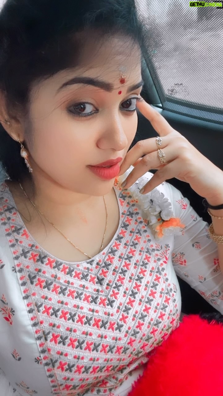 Priya Joe - 6.9K Likes - 🥰😍✨🌿♥️🌿✨😍🥰
.
.
😍😘✨🌿💛♥️💛🌿✨😘😍
.
.
#♥️ #200 #k #followers #instagram #thankful #happy #feelings #my #favorite #song #tamilsongs #saturday #vibes #loveit #cute #pink #baby #instadaily #true #heart #instagram #priyajoe7 #reels #always #behappy #positivevibes #staysafe😇