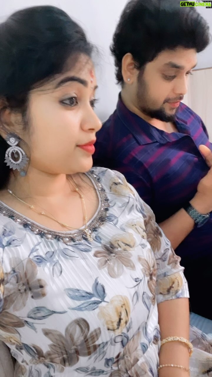 Priya Joe - 6.5K Likes - 🙊🫣🤫🤭
#just #for #fun 😂😂
.
.
With My Cute Bro😍✨ @praveen_g14 🫅🏻♥️
.
.
#♥️ #200 #k #followers #instagram #thankful #brother #loveyou #brothersisterlove #strong #bond #life #long #happy #goodvibes #cute #baby #memories #true #heart #instagram #priyajoe7 #reels #always #behappy #positivevibes #staysafe😇