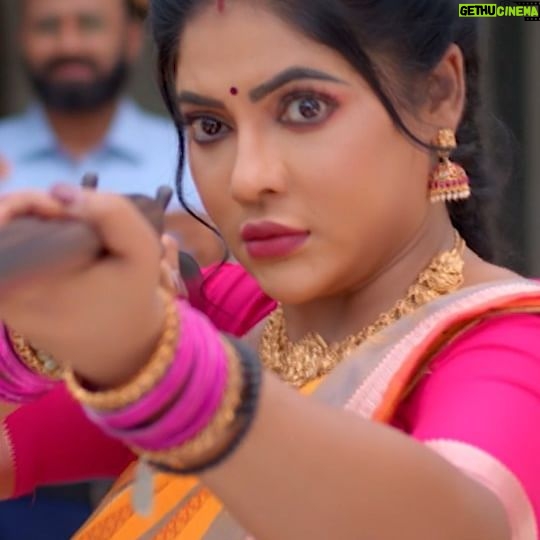 Priya Joe - 7.3K Likes - Hukkum MAHA-ka Hukkum...!!!🔥
#SeethaRaman #DigitalExclusive #ZeeTamil