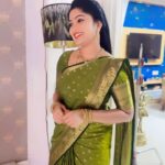 Priya Joe Instagram - உன்னோடு உறவாட…♥️ நான் ஜென்மம் எடுத்தேன்…😍 . . ✨😘😍🌿💛👸🏻♥️🤴🏻💛🌿😍😘✨ . . #♥️ #200 #k #followers #instagram #thankful #happy #feelings #my #favorite #song #tamilsongs #sunday #vibes #loveit #cute #pink #baby #instadaily #true #heart #instagram #priyajoe7 #reels #always #behappy #positivevibes #staysafe😇