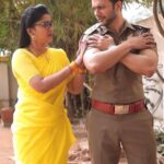 Priya Joe Instagram - Ayo Ram Sir 🤦‍♂️😄 @jay_dsouza_official Watch your favourite movies and shows anywhere anytime only on ZEE5 absolutely for free 🤩🔥 #SeethaRaman #Watchforfree #ZEE5Tamil #ZEE5 #tamilserials