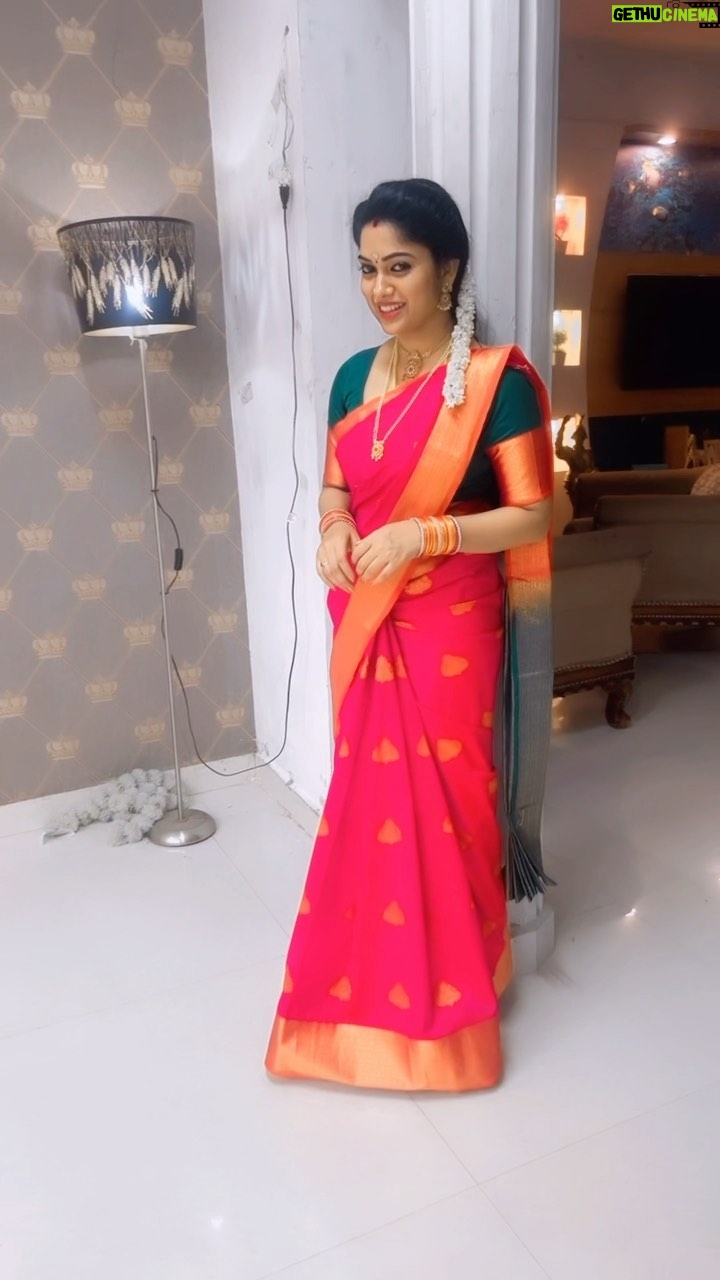 Priya Joe - 17.3K Likes - 😍😘🌿✨💛♥️💛✨🌿😘😍
.
.
🥰😍✨🌿💛♥️💛🌿✨😍🥰
.
.
சீதா ராமன் | திங்கள் - வெள்ளி இரவு 7.30 மணிக்கு..😍♥️✨🌿#priyajoe7 #new #avatar #positivity
#seetha #vibes #seetharamam #trending
#♥️ #200 #k #followers #instagram #thankful #happy #song #tuesday #vibes #loveit #cute #pink #baby #instadaily #true #heart #instagram #priyajoe7 #reels #always #behappy #positivevibes #staysafe😇