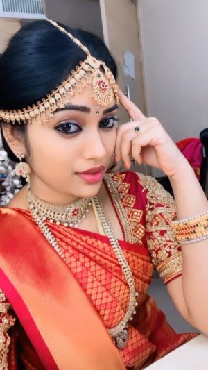Priya Joe Instagram - ✨😍♥️உலகம் எல்லாம் அழகாக உன்னாலே தெரிகிறதே துடிக்கிற இதயத்தின் ஓசைகள் நீயே♥️😍✨
.
.
சீதா ராமன் | திங்கள் - வெள்ளி இரவு 7.30 மணிக்கு..😍♥️✨🌿#priyajoe7 #new #avatar #positivity
 #seetha #vibes #seetharamam #trending 
#♥️ #200 #k #followers #instagram #thankful #happy #song #tuesday #vibes #loveit #cute #pink #baby #instadaily #true #heart #instagram #priyajoe7 #reels #always #behappy #positivevibes #staysafe😇