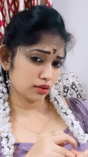 Priya Joe Instagram - Yaedho Yaedho Solla Thonum..😍🫰🏻
.
.

😍😘✨🌿💛♥️💛🌿✨😘😍
.
.
#♥️ #200 #k #followers #instagram #thankful #happy #feelings #my #favorite #song #tamilsongs #saturday #vibes #loveit #cute #pink #baby #instadaily #true #heart #instagram #priyajoe7 #reels #always #behappy #positivevibes #staysafe😇