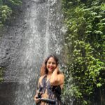 Priya Prince Instagram - It’s my first ever girls trip in my life 😃😃😃 friends for life since college😎 Love u @9c.2006 ❤️❤️ @rajibenzee2906 ❤️❤️ @deepa_sadhwani ❤️❤️ .. .. #trip #bali #college #back #holiday #girlstrip #girlspower #bali #baligasm #friendship #friendshipgoals #friend