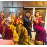 Priya Prince Instagram - IPO na kalyanam pananuma vendama 😂🥰Always fun with my Gang🫣 @shastrygayathri @priyaprince1111 @himabindhu____ @sushmanair07 @rajeshwariraji75 😂🥰🙌