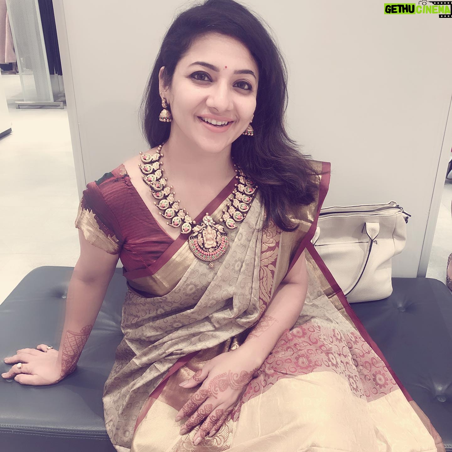 Priya Prince - 2.5K Likes -