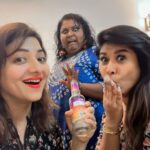 Priya Prince Instagram - Apadiyeee 🤬🤬🤬 .. .fun overloaded with these ❤️❤️ @satthiya_kandi @hansadashni #reelsvideo #reels #malaysia #collab #india