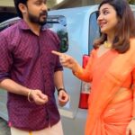 Priya Prince Instagram - Semaa latchiyanga 🤩😍✨🙌 Anaa intha trend ku Audi car thaan vanganum pola 🤣🤩🥰 @priyaprince1111