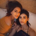 Priyanka Purohit Instagram – Stay close to people who feel like sunshine 🌞
.
.
.
@viuindia #sumersinghdiaries