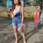 Priyanka Purohit Instagram - A lil breather in between the shots 😎✨ . . . @viuindia #sumersinghdiaries Make up : @reemarkable_you Hair : @dhara.muni Styled by : @divyagupta7 @prameetsaini