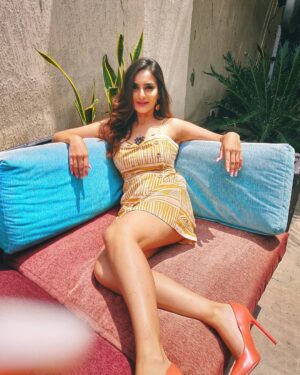 Priyanka Purohit Instagram - Are you really happy or just comfortable ?