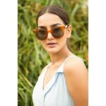 Priyanka Purohit Instagram – my ten second make up routine –> SUNGLASSES 😉
.
.
.
.
Sunglass : @johnjacobseyewear
📸 : @capturekiyakya_