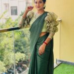 Priyanka Shivanna Instagram – Happy weekend 💚
.
.
#sareelove #star #starsuvarna #beetadahoovu