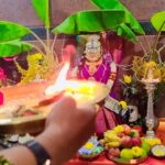 Priyanka Shivanna Instagram – ವರಮಹಾಲಕ್ಷ್ಮಿ ಹಬ್ಬದ ಶುಭಾಶಯಗಳು 🙏💐
.
.
#varamahalakshmipooja #festivetime #happymoment