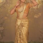 Priyanka Shivanna Instagram - The magic lies in the way it’s draped. . . #instaviral #reelsviral #loveforsarees