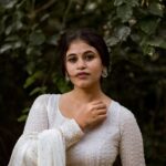 Pujitha Devaraj Instagram - One last time with the favourite series✨ Outfit @shades_of_vp Shot by @madras_ponnu Hair @meghna_makeoverartistry #newlook #nomakeup #pujithadevaraju #suntv #sunpictures #instaphoto #tamilcinema #femaleanchor #telugucinema #femalehostemcee