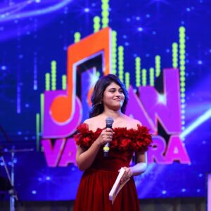 Pujitha Devaraj Instagram - One more time for this energy packed show - Dhanvantra 2024 💥⚡️
Such an amazing host @kuraishi_the_entertainer 💯

We meet again @vj_faazilhani_ 💯
Shot by @balaartphotography @harishvstudios 

#collegeevent #collegeculturals #medicalcollege #kuraishi #kuraishivibes #anchor #pujitha #trichy
