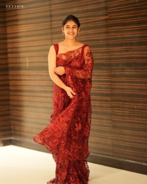 Pujitha Devaraj Instagram - ✨

Saree @varshamaran_official 
Shot by @gett_o_ 
Earings @made_for_hers 
Hair @meghna_makeoverartistry 

#redsaree #simple #instafashion #designersaree #smiles #eyesonyou #blousedesigns #sareedesigns #blousefashion
