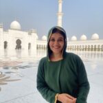 Pujitha Devaraj Instagram - 🕌✨🌙 PC : Dad♥️ #abudhabi #grandmosque #abu #abudhabilife