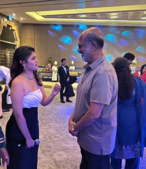 Pujitha Devaraj Instagram - Arthamaindhaa Rajaa!

From my school days to now,i kept on expressing how i was,how iam and how i will be the same fan girl with abundant love and respect and was pouring my heart out🤍
Sir listened everything patiently with a smile on his face 🥹and said 
‘So sweet of you,God bless you’
(I had full on Johnny bgm in head at this moment)

PC @k.b_aravind my saviour💯

#withmyhero #mostprecious  #kannada #superstarrajinikanth #pujithadevaraju #telugu #adhirindhi #rajnikanthtelugufans #kannadafans #hindi #malayalam