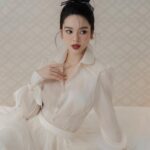Quỳnh Lương Instagram – Cứ dịu dàng thì sẽ được anh thương, mà em đâu cần a thương 🤭🤭🤭