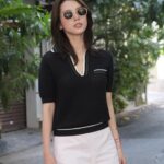 Quỳnh Lương Instagram - Không dùng bút hai màu mực, vì trong lòng một mực thích anh 😌