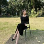 Quỳnh Lương Instagram - "Nhớ" là 1 tính từ Tính từ khi quen anh....