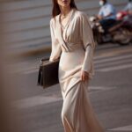 Quỳnh Lương Instagram - Bản thân như 1 bảng tuần hoàn, vì có nhiều chất chứa trong ❤️