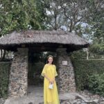 Quỳnh Lương Instagram – Trúc xinh trúc đứng đầu đình, em xinh em vẫn 1 mình chả ai yêu 😪😪😪