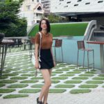 Quỳnh Lương Instagram - Em từng gặp 8,9 người nhưng vẫn chưa biết thế nào là tình yêu Cho đến khi gặp anh mới biết anh là người thứ 10…