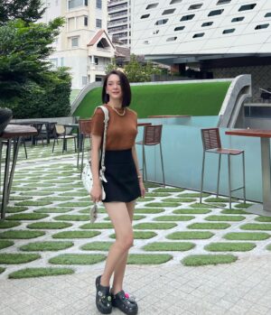 Quỳnh Lương Instagram - Em từng gặp 8,9 người nhưng vẫn chưa biết thế nào là tình yêu 
Cho đến khi gặp anh mới biết anh là người thứ 10…