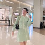Quỳnh Lương Instagram - Em mặc đẹp rồi, anh đừng mặc em 🥰🥰
