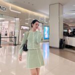 Quỳnh Lương Instagram - Em mặc đẹp rồi, anh đừng mặc em 🥰🥰