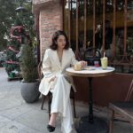 Quỳnh Lương Instagram - Em không tin tình yêu từ cái nhìn đầu tiên đâu, nên chắc chắn em phải gặp anh nhiều lần nữa 🥰🥰 @melanie.officialvn