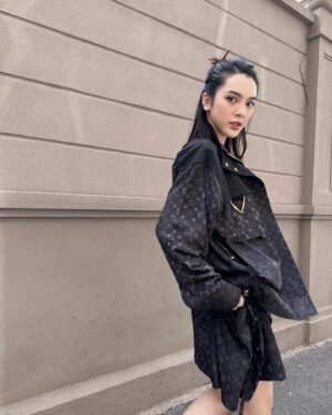 Quỳnh Lương Instagram - Gọi em là ổn áp 
Vì có app là em ổn 🤭🤭🤭
#Quynhluong #cokii #xamxi