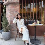 Quỳnh Lương Instagram - Em không tin tình yêu từ cái nhìn đầu tiên đâu, nên chắc chắn em phải gặp anh nhiều lần nữa 🥰🥰 @melanie.officialvn