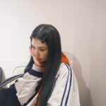 Queen Wei Instagram - 今天當一個沒有瀏海的人。 - 當我開始夾髮夾的時候就代表瀏海長了。 （yup這是廢話） - IG的本名終於恢復了， 謝天謝地更要感謝所有幫忙的人。 瑪栗沒有消失， 瑪栗在你心裡， 也可以不用記得啦， 這樣我還可以繼續用這個化名走跳江湖。 ／ #感恩的昀 #昀心大悅