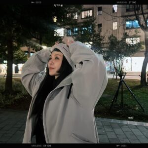 Queen Wei Instagram - 沒有人在等著一個人
一個人在等著沒有人
沒有人在等著沒有人

———《我總是一個人在練習一個人》林宥嘉。

-

#希望今天晚上能聽見這首