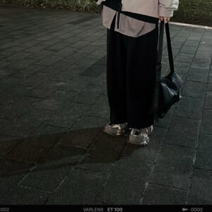 Queen Wei Instagram - 沒有人在等著一個人
一個人在等著沒有人
沒有人在等著沒有人

———《我總是一個人在練習一個人》林宥嘉。

-

#希望今天晚上能聽見這首