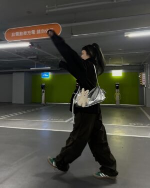 Queen Wei Instagram - 有一些東西是永遠都不會膩的，
一輩子都不會，
比如 @retem03 ，
比如老公。

／

#林先林太 #retem03