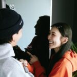 Queen Wei Instagram - 最近家裡迎接了一位新朋友「LG Styler蒸氣電子衣櫥Z」，把客廳騰出一個空間，回家後把不想洗的外套、懶得洗的帽T、不能洗的包包帽子順手放進去除菌除味，在家就可以輕鬆解決，省去了很多繁雜的衣物護理時間！ 護理完的衣物還有淡淡的香味，香氛的味道還可以自己選擇。衣物煥然一新，身心靈也煥然一新。 生活的精緻度，就藏在這些生活的小細節裡。 #LGStyler蒸氣衣櫥 #我的Style我的Styler #一機多功 @lgtaiwan